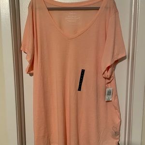 NWT Torrid classic fit tee